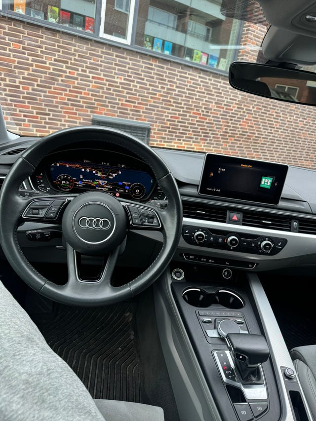 Audi A4 2019