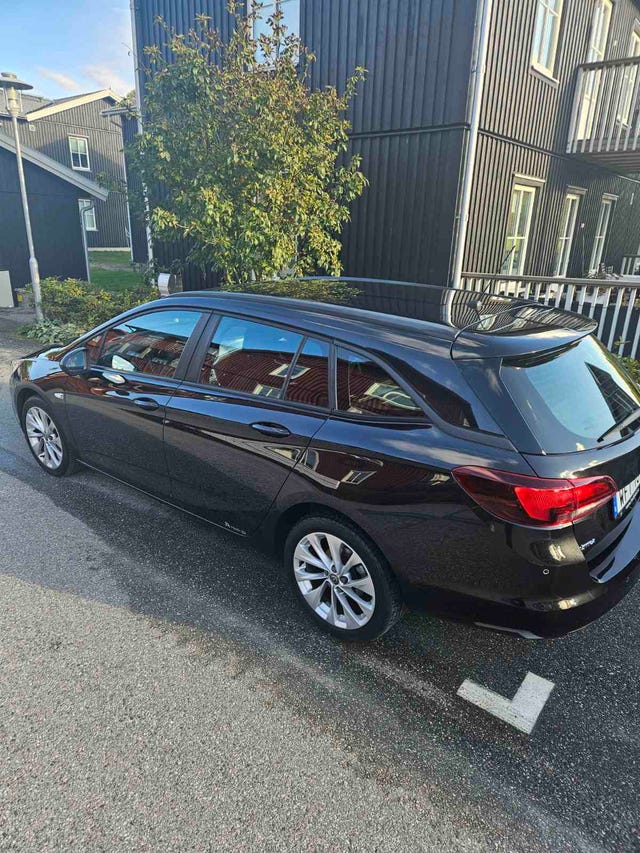 Opel Astra 2016