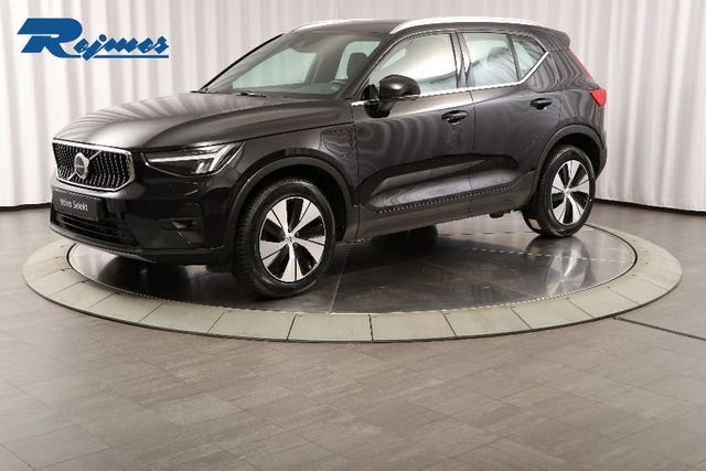 Volvo XC40 2023