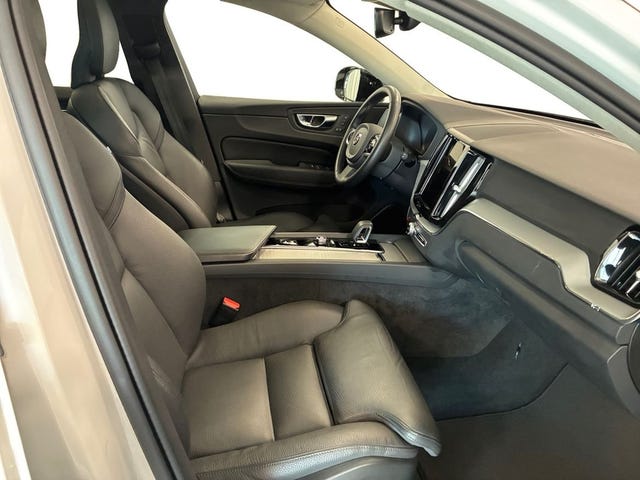 Volvo XC60 2025 – bild 4