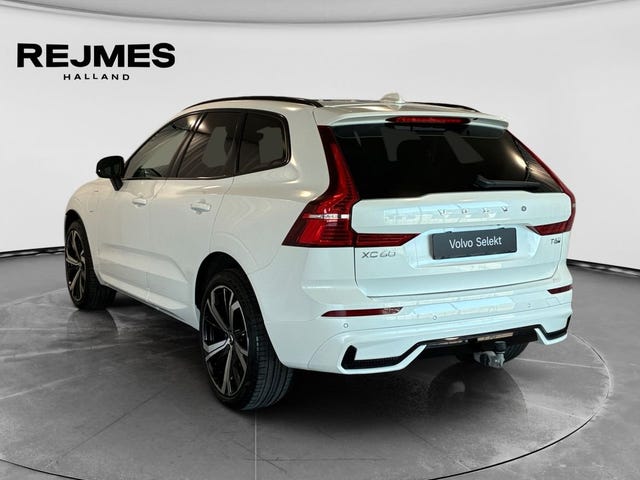 Volvo XC60 2025 – bild 2