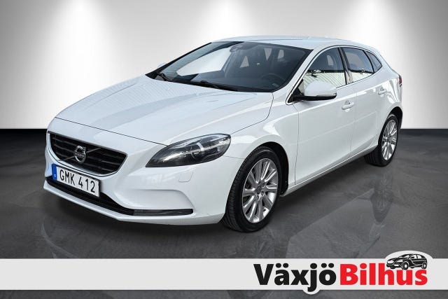 Volvo V40 2015