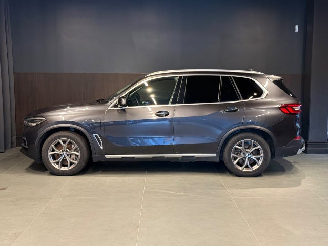 BMW X5 2021