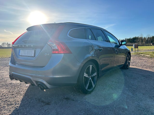 Volvo V60 2017 – bild 2