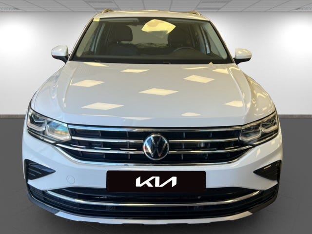 Volkswagen Tiguan 2021 – bild 2