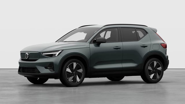 Volvo EX40 2026