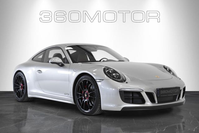Porsche 911 Carrera 4 GTS 2018