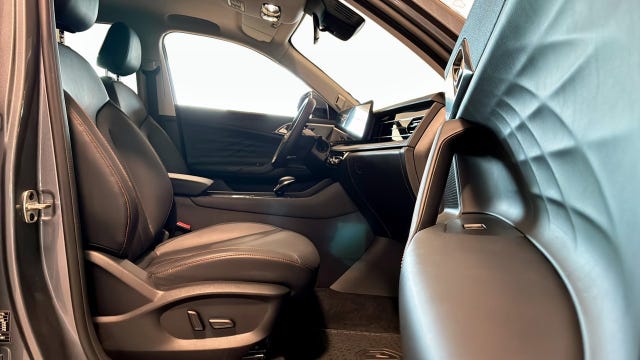 MG HS 2024 – bild 3
