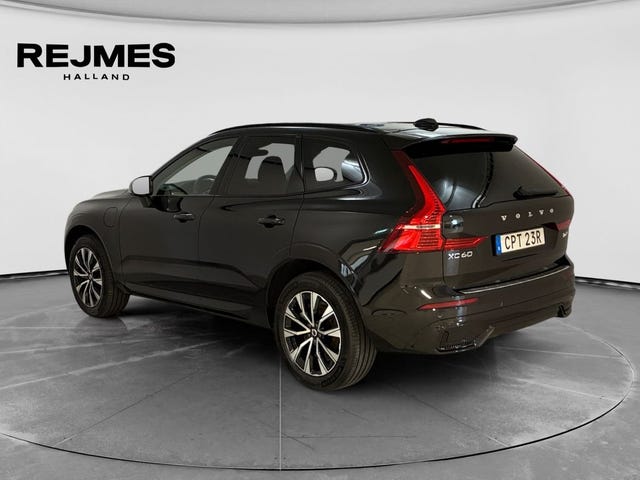 Volvo XC60 2025 – bild 2