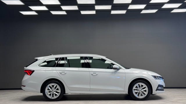 Skoda Octavia 2023 – bild 4