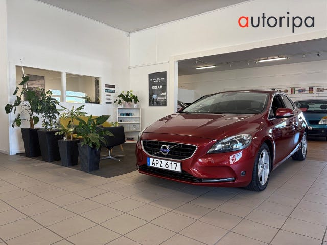 Volvo V40 2015