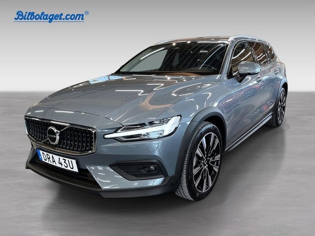Volvo V60 Cross Country 2024