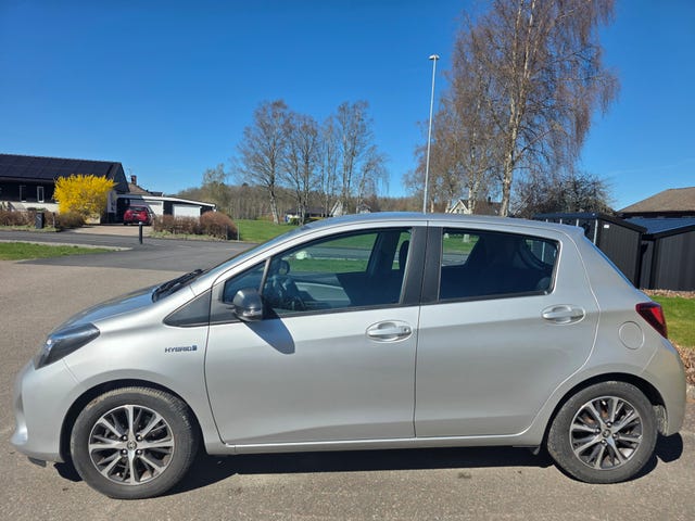 Toyota Yaris 2015