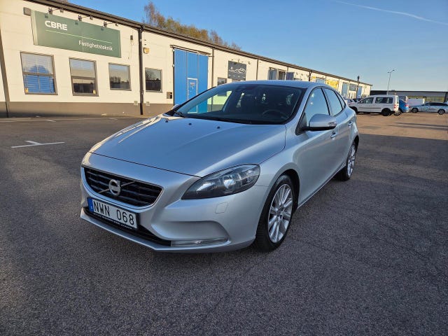 Volvo V40 2014