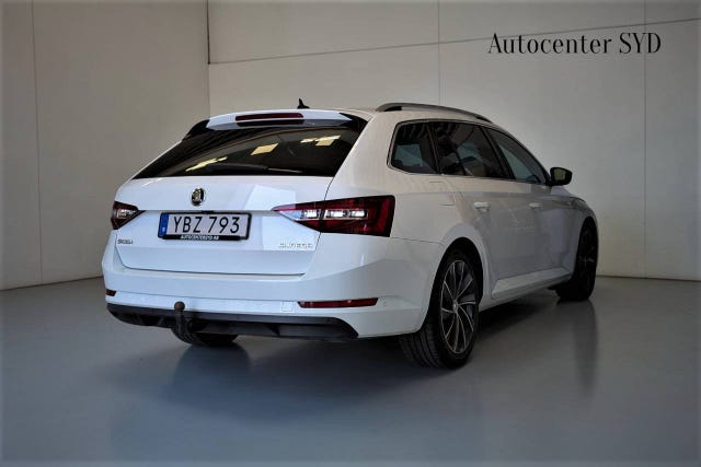 Skoda Superb 2016 – bild 3