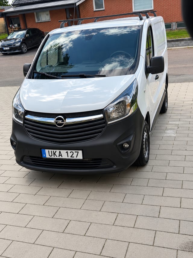 Opel Vivaro 2016