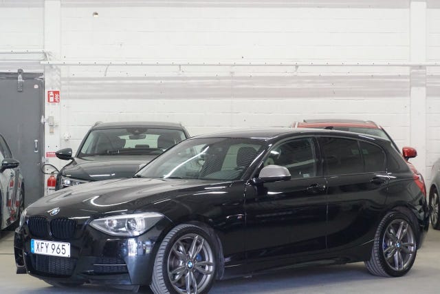 BMW M135i 2015