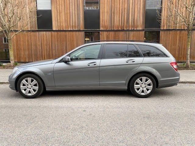 Mercedes-Benz C180 2010