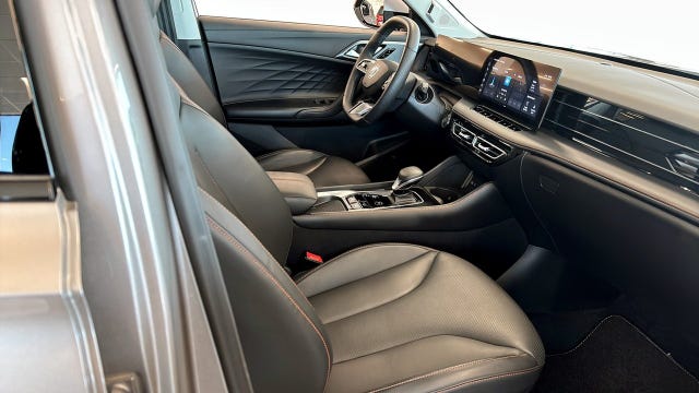 MG HS 2024 – bild 3
