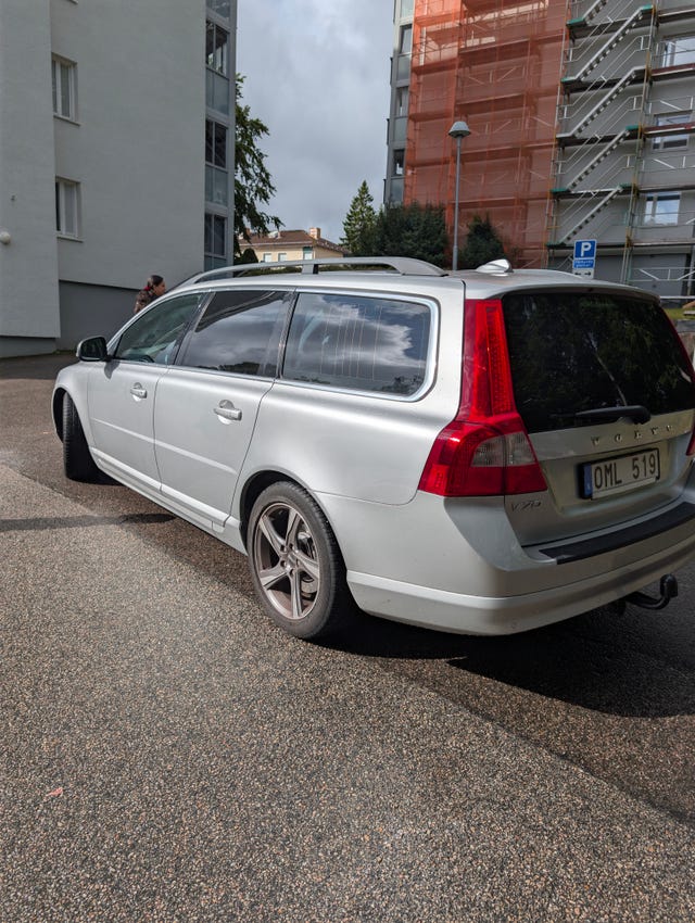 Volvo V70 2013