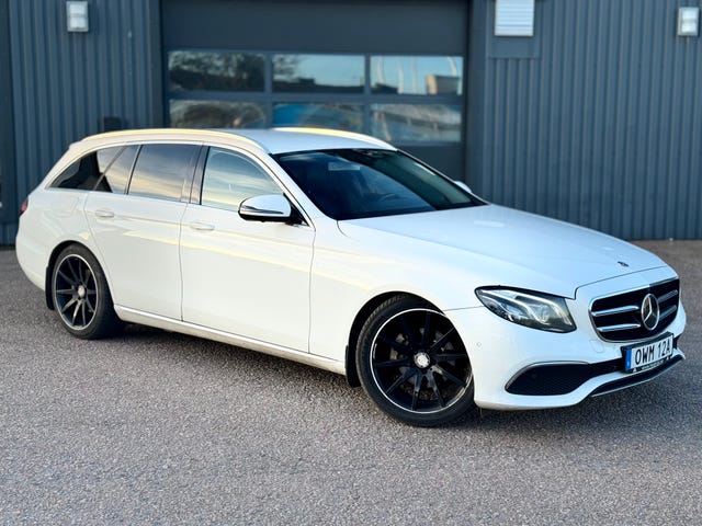 Mercedes-Benz E220 2020
