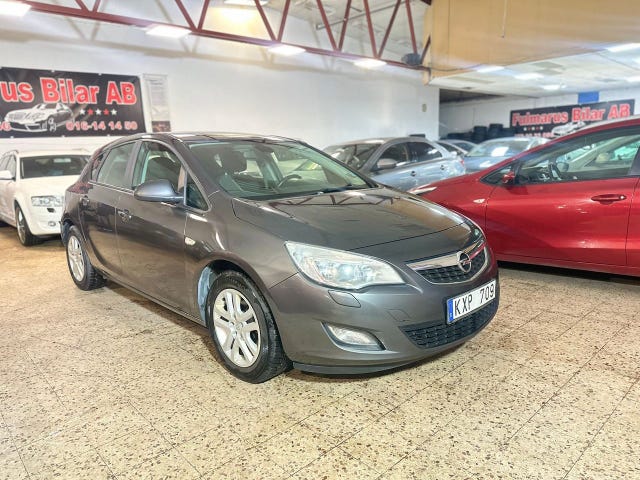 Opel Astra 2010