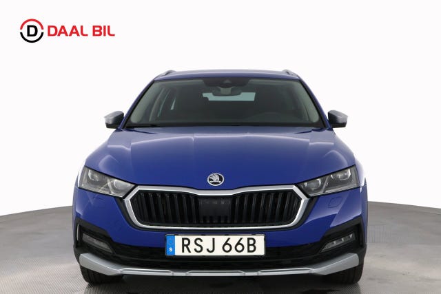 Skoda Octavia Scout 2023 – bild 2