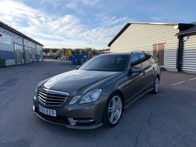 Mercedes-Benz E220 2012
