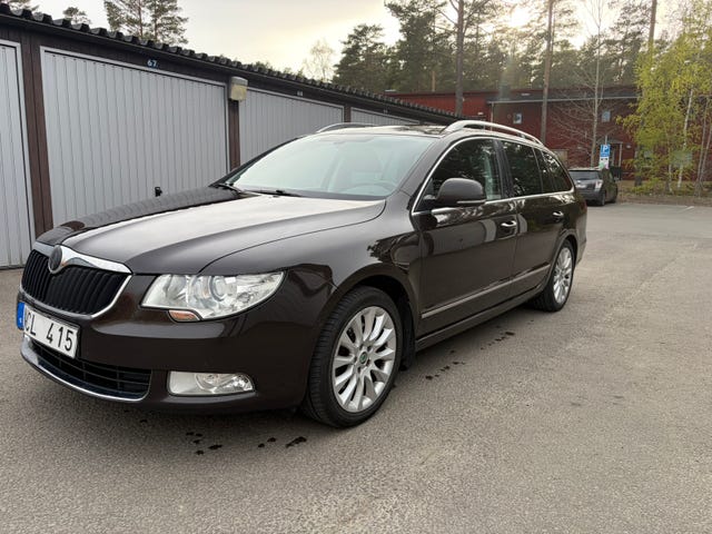 Skoda Superb 2013