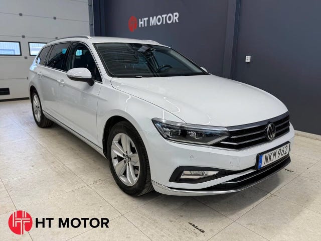 Volkswagen Passat 2023