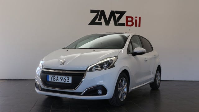 Peugeot 208 2015