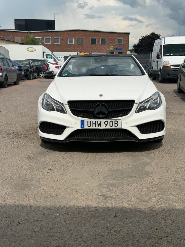 Mercedes-Benz E220 2016