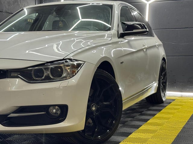 BMW 320d 2013 – bild 2