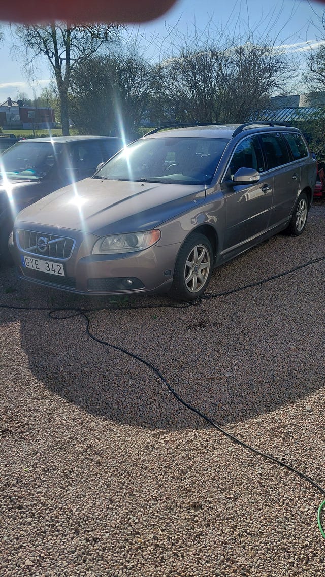 Volvo V70 2010
