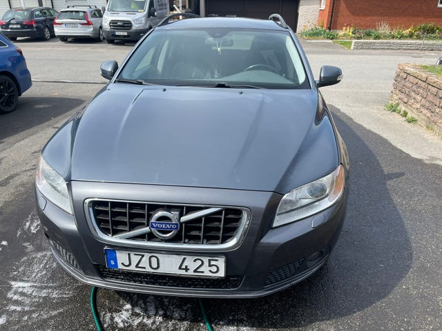 Volvo V70 2010