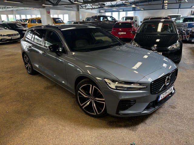Volvo V60 2022