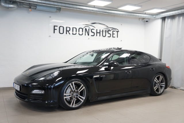 Porsche Panamera S 2012