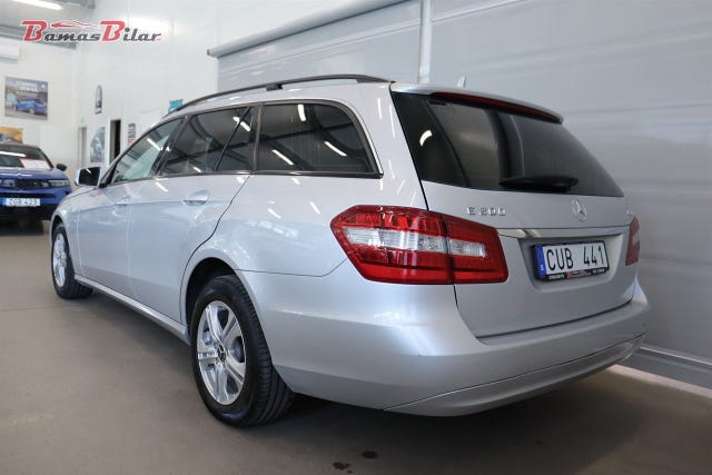 Mercedes-Benz E200 2011 – bild 3