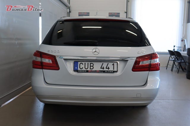 Mercedes-Benz E200 2011 – bild 4