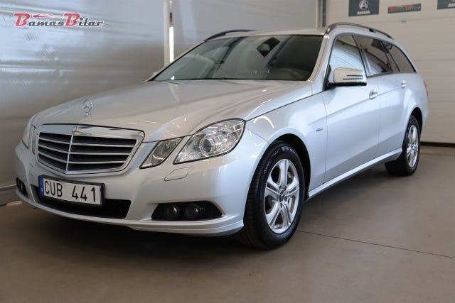 Mercedes-Benz E200 2011