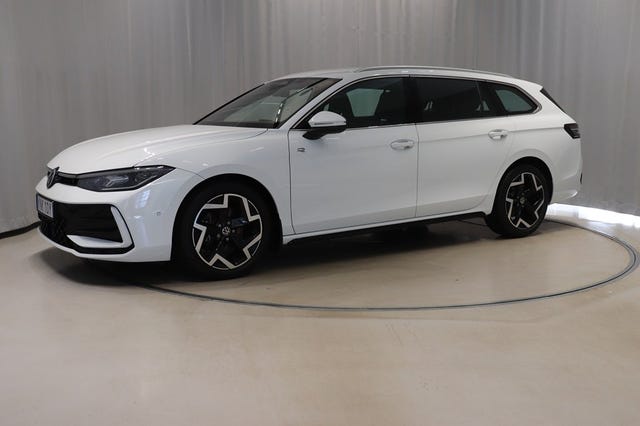 Volkswagen Passat 2025