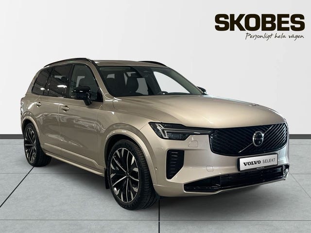 Volvo XC90 2025