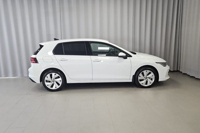 Volkswagen Golf I 2024 – bild 4