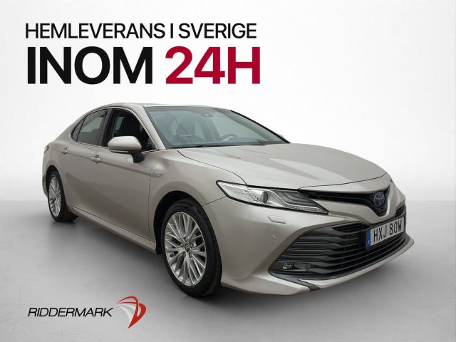 Toyota Camry 2019
