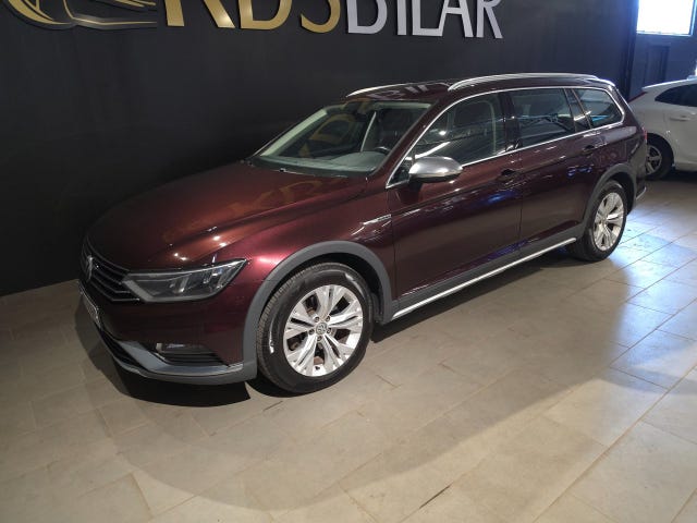 Volkswagen Passat Alltrack 2017 – bild 2