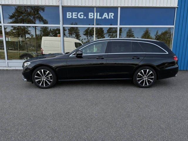 Mercedes-Benz E300 de 2022