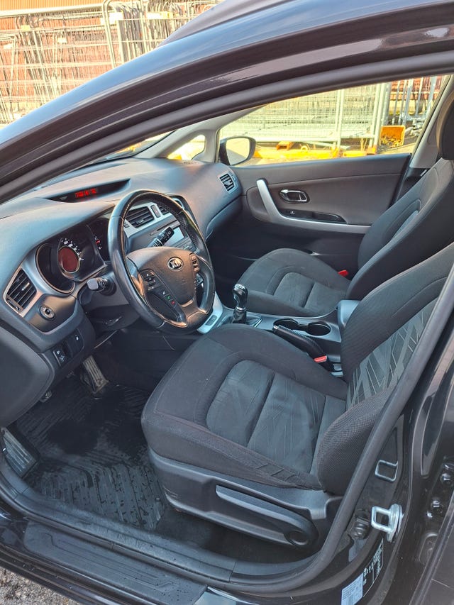 Kia Ceed 2014 – bild 2