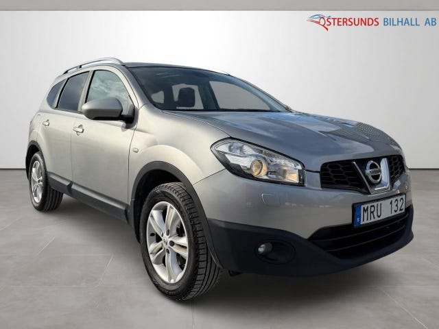 Nissan Qashqai+2 2011