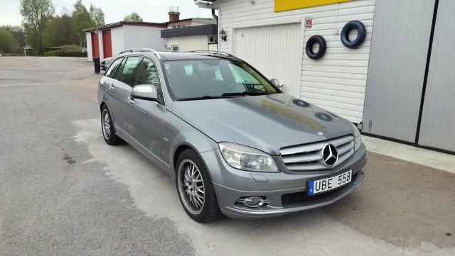 Mercedes-Benz C320 2008