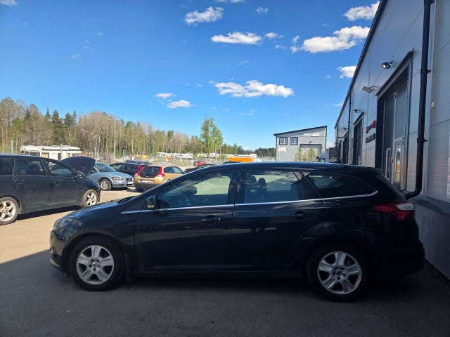 Ford Focus 2014 – bild 2